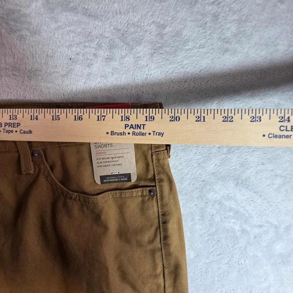 Levi's Men's 511 Slim Cut-Off Stretch Twill Shorts Brown Size 38 NWT‎